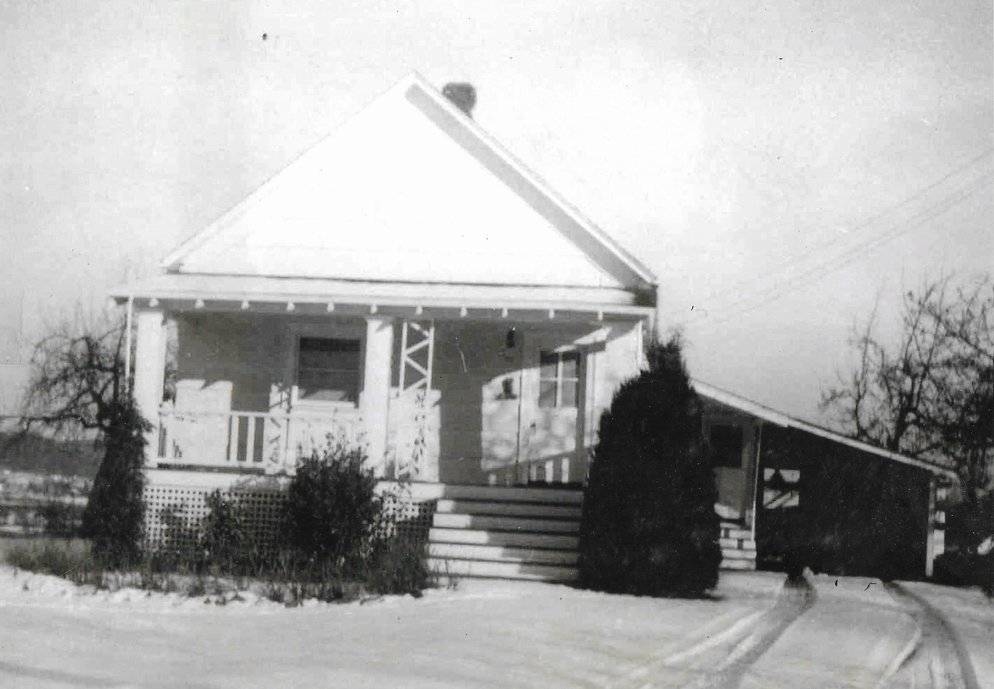 Rose Biggi's historic farmhouse in black and white